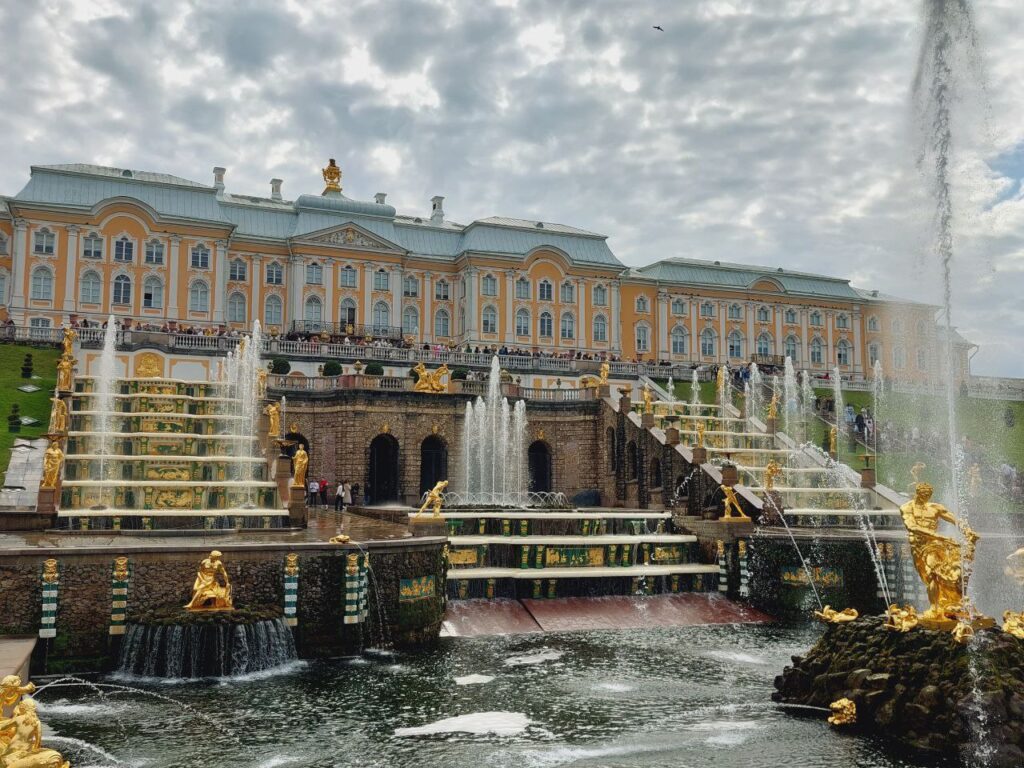 Купить билет в Петергоф в 2024 году